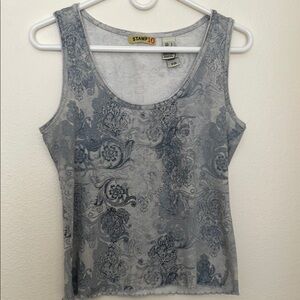 Stamp 10 Gray Fitted Tank Top with Ornate Print